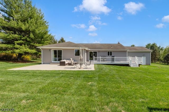 33 Hog Hollow Rd, Alexandria Twp., NJ 08867