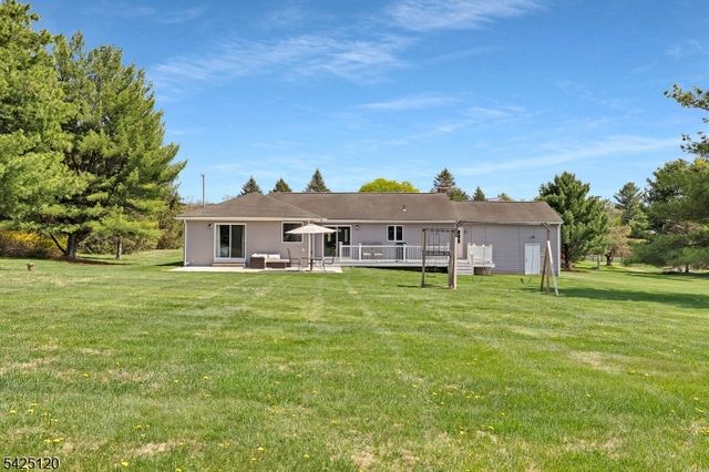 33 Hog Hollow Rd, Alexandria Twp., NJ 08867