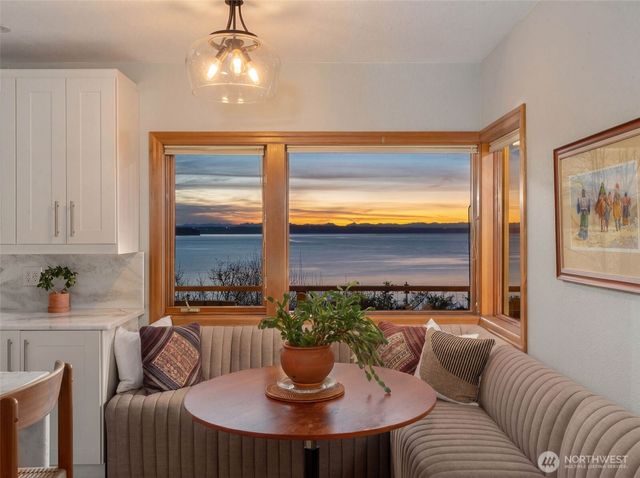 18978 Angeline Avenue NE, Suquamish, WA 98392