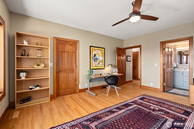 18978 Angeline Avenue NE, Suquamish, WA 98392