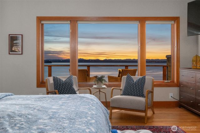 18978 Angeline Avenue NE, Suquamish, WA 98392