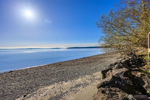 18978 Angeline Avenue NE, Suquamish, WA 98392