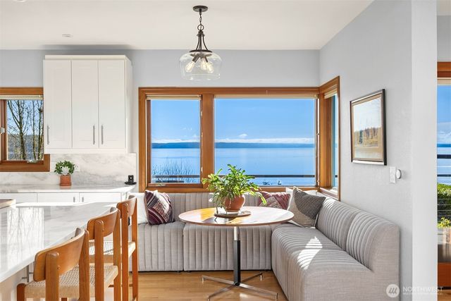 18978 Angeline Avenue NE, Suquamish, WA 98392