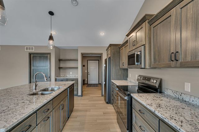 6847 Haven Court, Saint Cloud, MN 56303