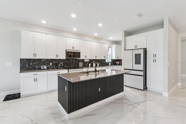 5361 DAGENHAM DRIVE, Davenport, FL 33837