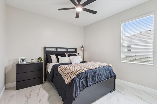 5361 DAGENHAM DRIVE, Davenport, FL 33837