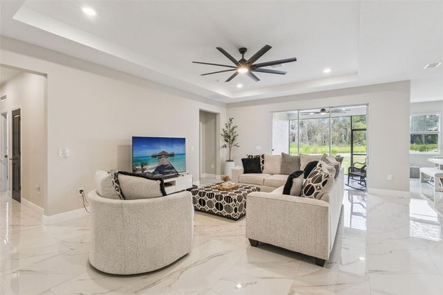 5361 DAGENHAM DRIVE, Davenport, FL 33837