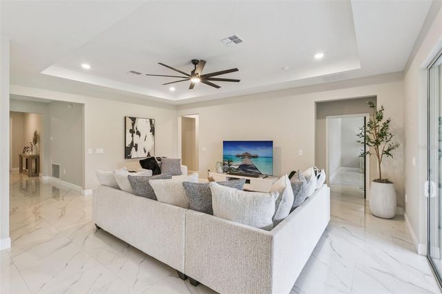 5361 DAGENHAM DRIVE, Davenport, FL 33837