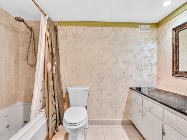 4300 N Ocean Boulevard 4F, Fort Lauderdale, FL 33308