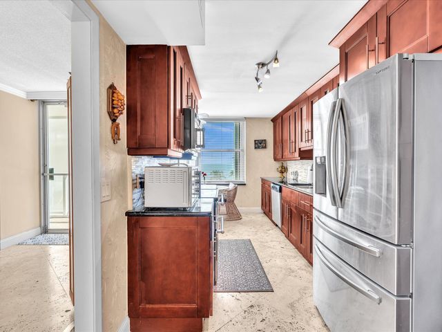 4300 N Ocean Boulevard 4F, Fort Lauderdale, FL 33308