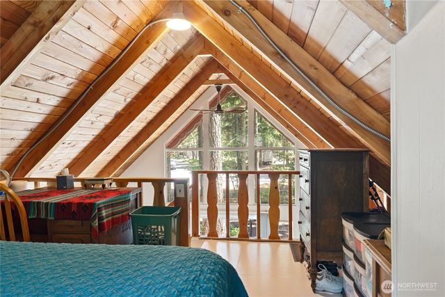 90 N Fircrest Place, Hoodsport, WA 98548