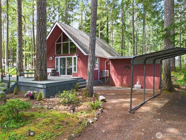 90 N Fircrest Place, Hoodsport, WA 98548