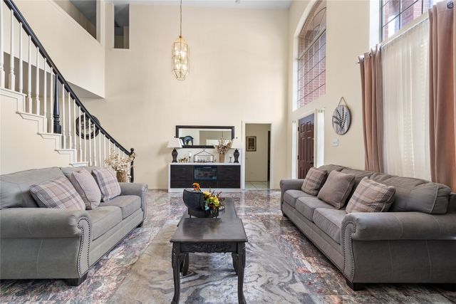 2110 Oak Forest Drive, Garland, TX 75042