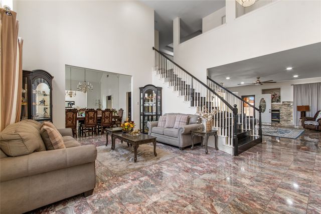 2110 Oak Forest Drive, Garland, TX 75042