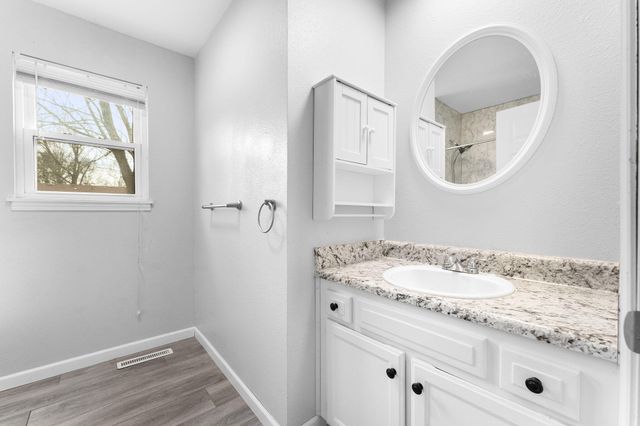 602 E Dyann Drive, Nixa, MO 65714