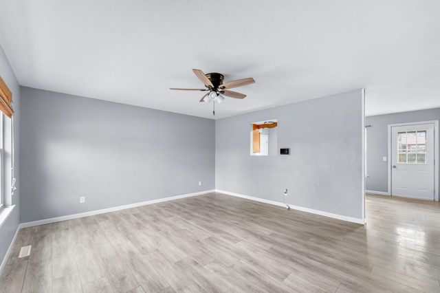 602 E Dyann Drive, Nixa, MO 65714