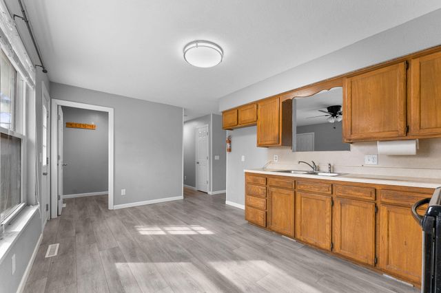 602 E Dyann Drive, Nixa, MO 65714