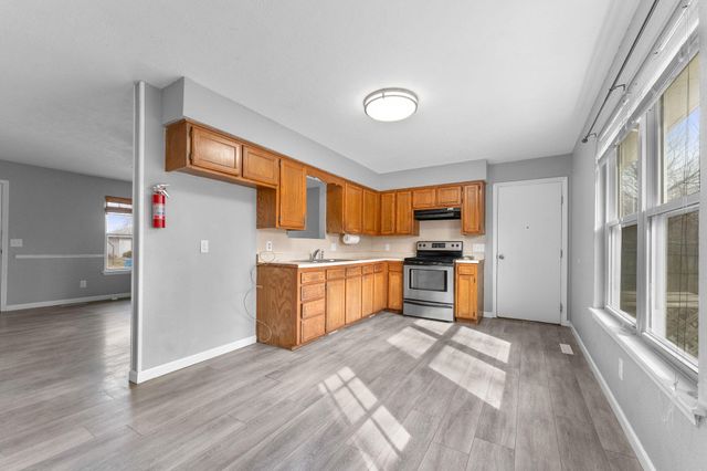 602 E Dyann Drive, Nixa, MO 65714