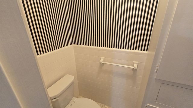 12118 Cathy Drive, Houston, TX 77065