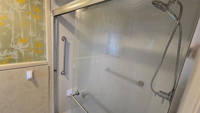 12118 Cathy Drive, Houston, TX 77065