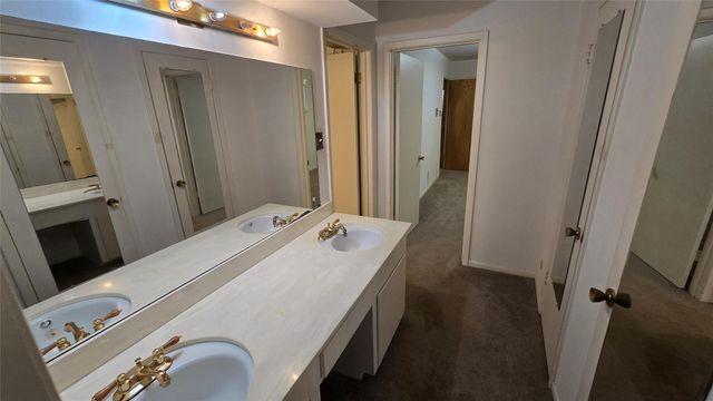 12118 Cathy Drive, Houston, TX 77065