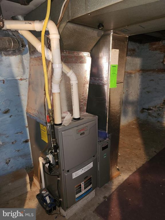 Image 25 of property listing at 117 NEVIN ST, Lancaster, PA 17603