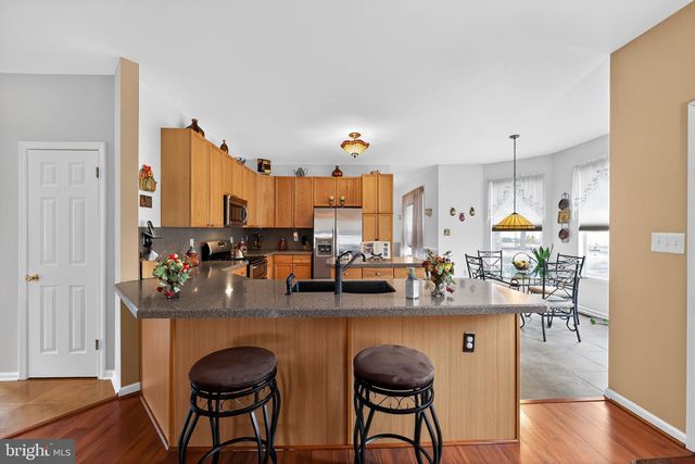 4 REDBUD DR, Sicklerville, NJ 08081