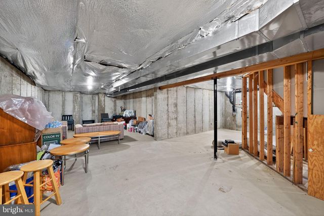 4 REDBUD DR, Sicklerville, NJ 08081