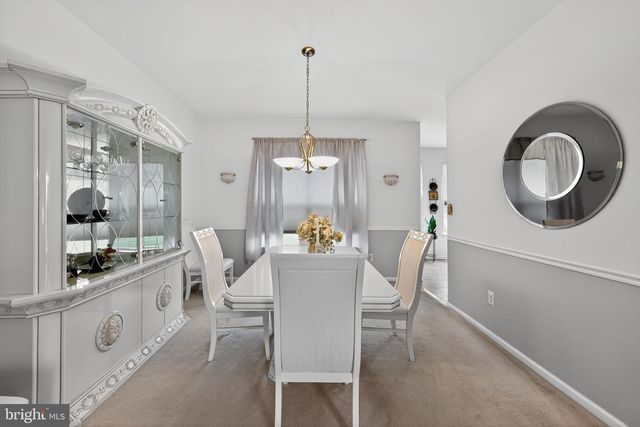 4 REDBUD DR, Sicklerville, NJ 08081