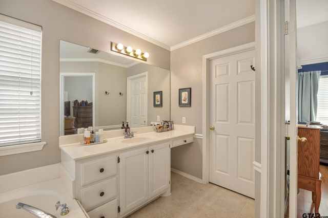 1820 Topaz Cove, Whitehouse, TX 75791