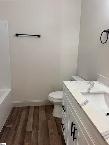 7406 S Pine Street, Pacolet, SC 29372