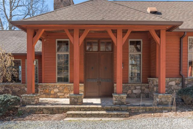 98 Flat Creek Road, Fairview, NC 28730