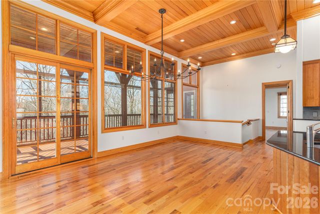 98 Flat Creek Road, Fairview, NC 28730