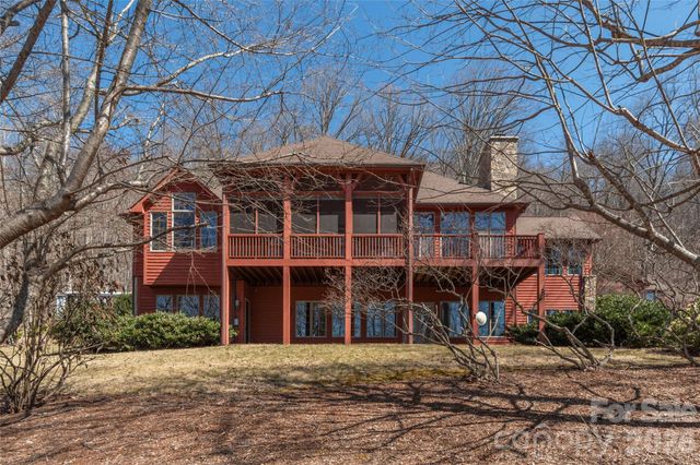 98 Flat Creek Road, Fairview, NC 28730