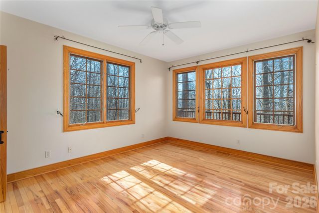 98 Flat Creek Road, Fairview, NC 28730