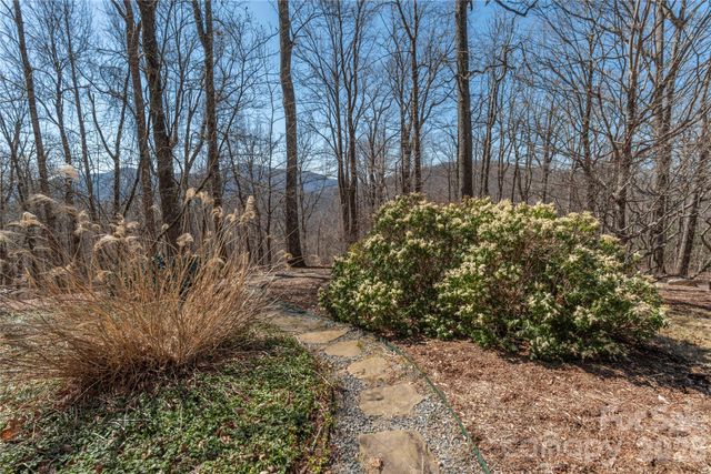 98 Flat Creek Road, Fairview, NC 28730