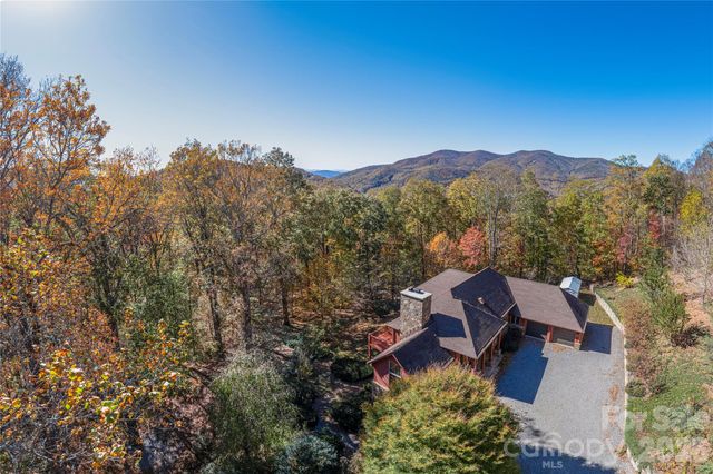 98 Flat Creek Road, Fairview, NC 28730