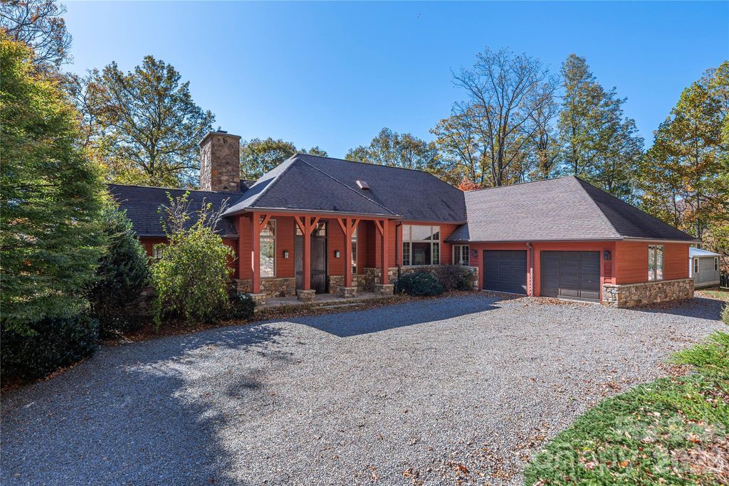 98 Flat Creek Road, Fairview, NC 28730
