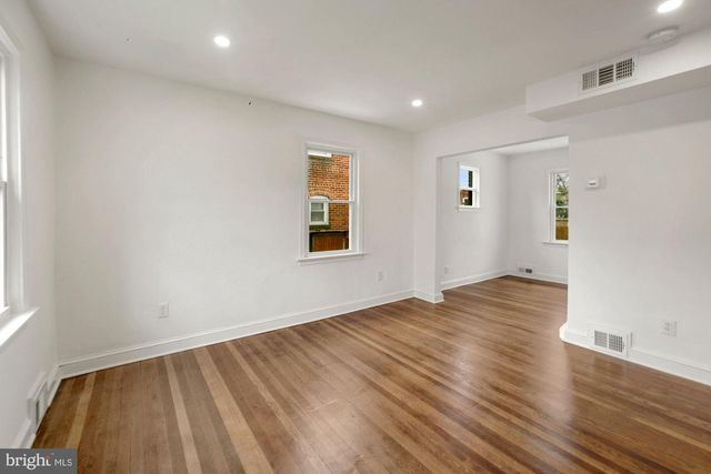 1530 HOWARD RD SE, Washington, DC 20020