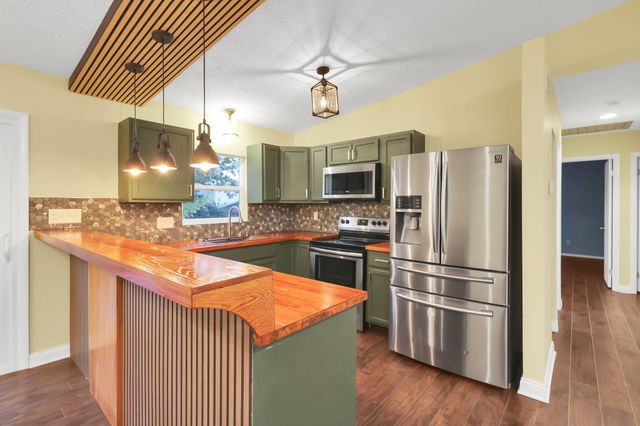 5503 Nike Drive, Hilliard, OH 43026