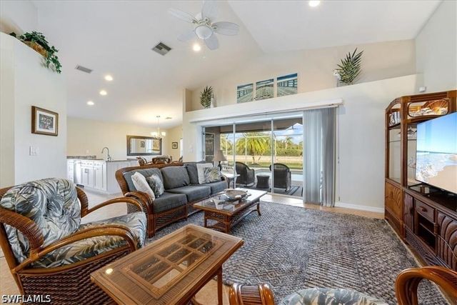 8432 Indian Wells WAY, Naples, FL 34113