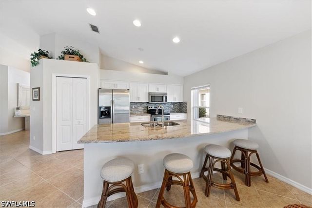 8432 Indian Wells WAY, Naples, FL 34113