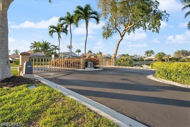 8432 Indian Wells WAY, Naples, FL 34113