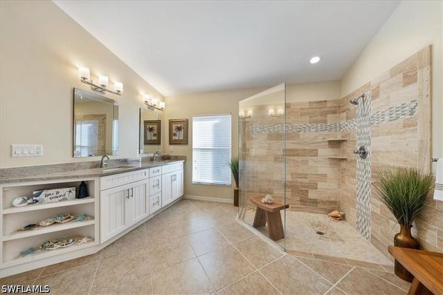 8432 Indian Wells WAY, Naples, FL 34113