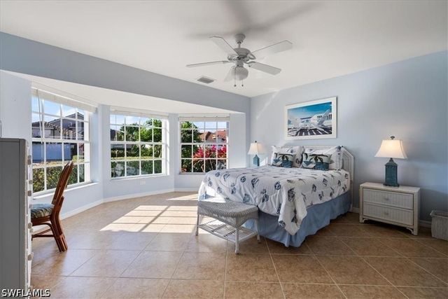 8432 Indian Wells WAY, Naples, FL 34113