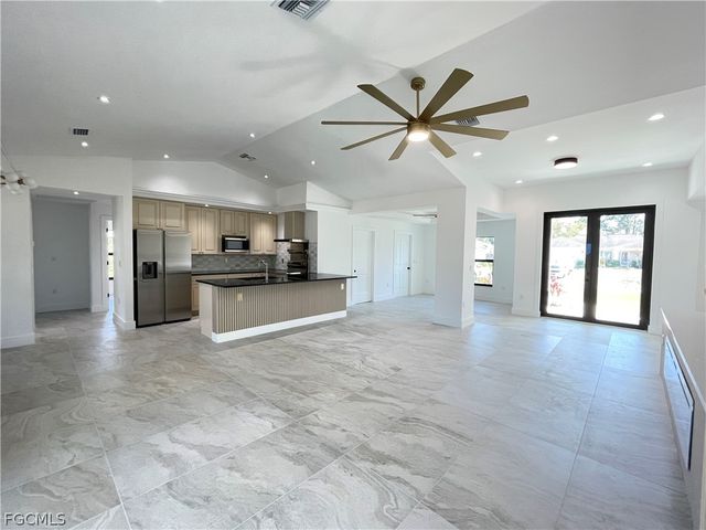 3310 3rd ST SW, Lehigh Acres, FL 33976