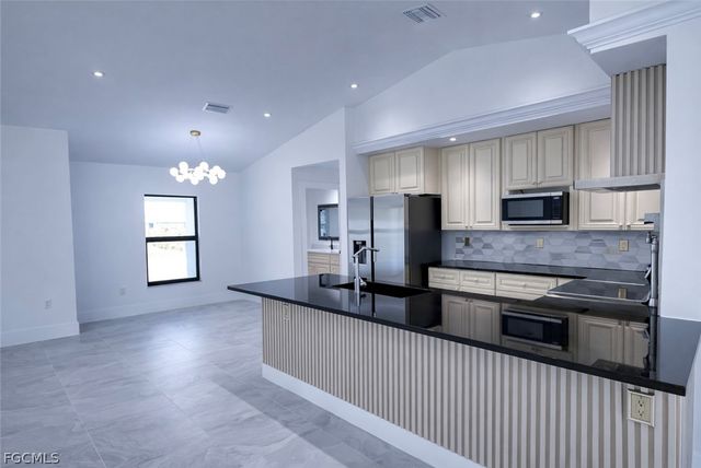 3310 3rd ST SW, Lehigh Acres, FL 33976