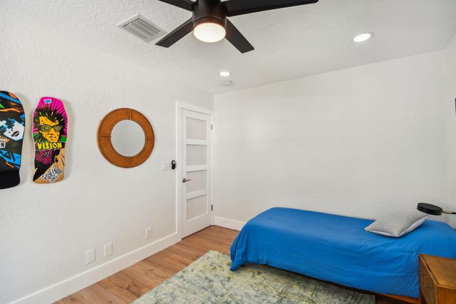 702 NE 10th Avenue, Boynton Beach, FL 33435