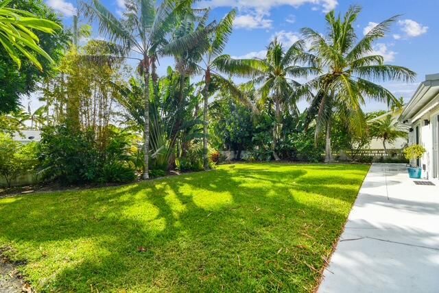 702 NE 10th Avenue, Boynton Beach, FL 33435