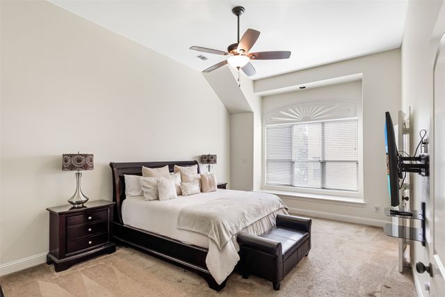 3001 Knightsbridge Lane, Garland, TX 75043
